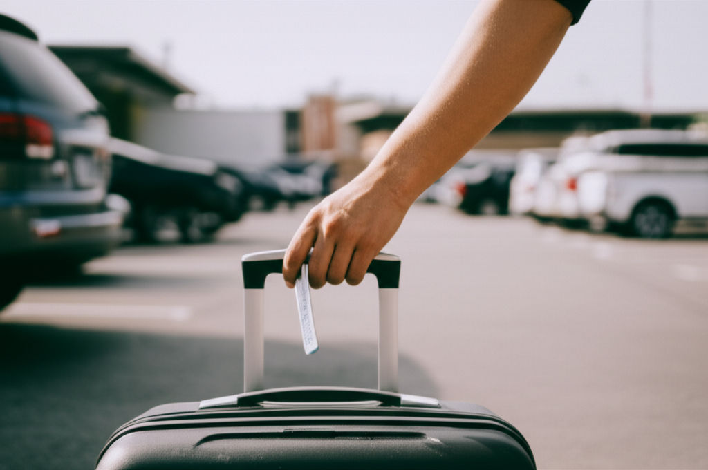 Tired of expensive airport parking? Learn how Economy Parking P6 offers the most affordable & convenient long-term solution for your trip.