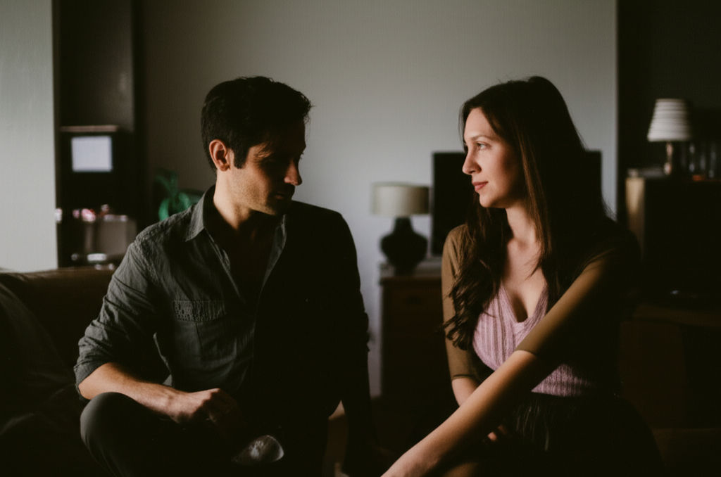 Beyond fiction: Explore the modern vampire lifestyle as a real subculture. Discover its identity, aesthetic, and nocturnal allure, dispelling myths.
