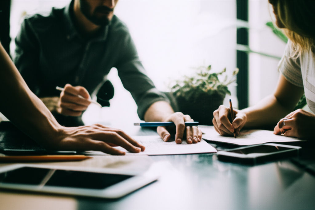 Uncover lifestyle entrepreneurship! Learn how to build a business around your life, escape the 9-to-5, and gain true freedom and flexibility.