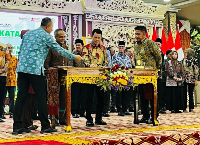 Wabup Empat Lawang Tandatangani Nota Kesepakatan dengan BPS