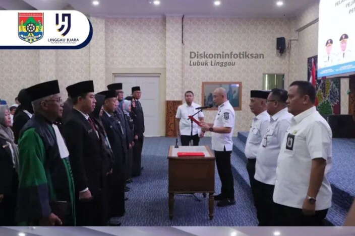 Walikota Lantik 17 Pejabat Fungsional Pemkot Lubuk Linggau
