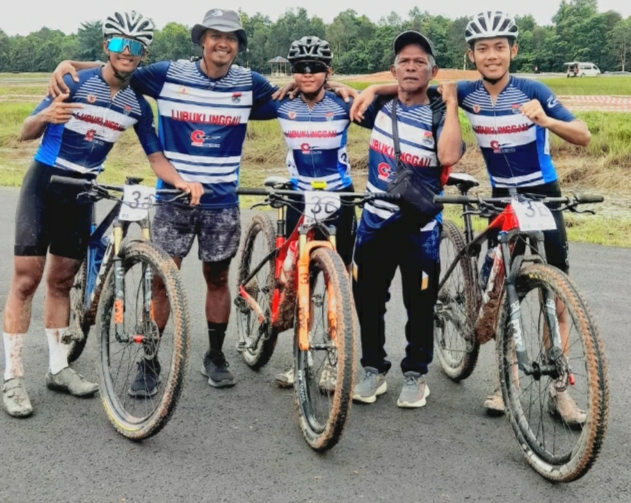 Atlet Balap Sepeda Linggau Kembali Sumbang Emas di Nomor XCR Porprov XV Sumsel